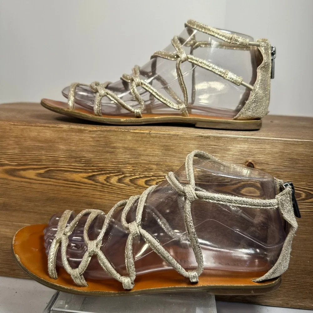 Lucky Brand Strappy Leather Sandals Womens SZ 7 Boho Minimalist Flat Gladiator